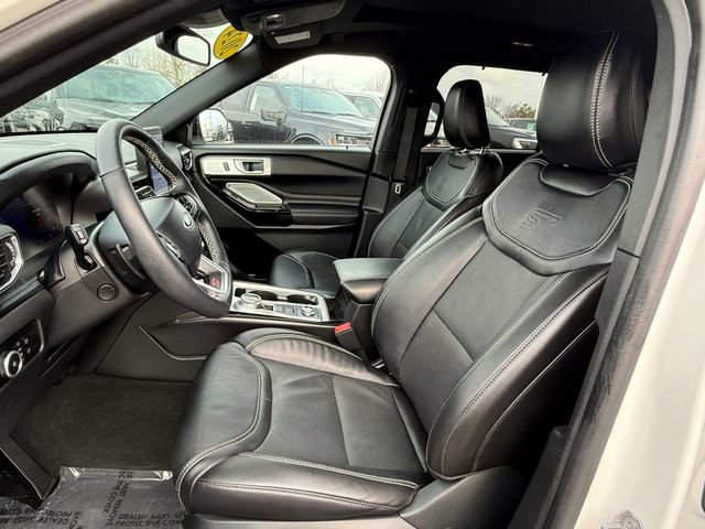 Certified 2024 Ford Explorer ST w/ Equipment Group 401A image 6