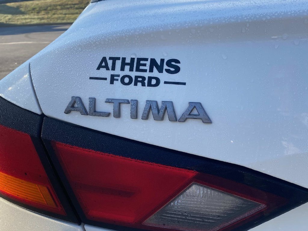 Used 2026 Nissan Altima 2.5 SR FWD image 5