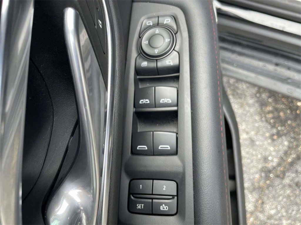 Used 2024 Chevrolet Tahoe RST w/ RST Performance Edition image 16