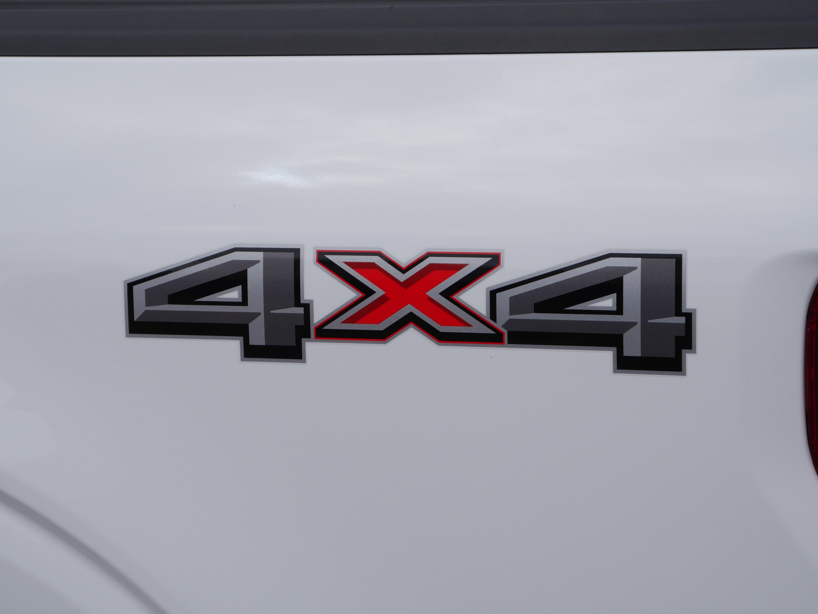 Certified 2023 Ford F150 Lariat image 25