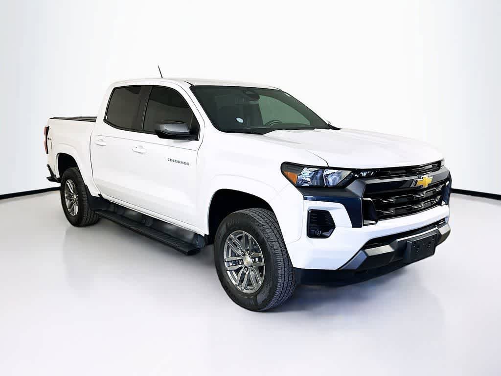 Used 2023 Chevrolet Colorado LT w/ LT Convenience Package AWD/4WD image 24