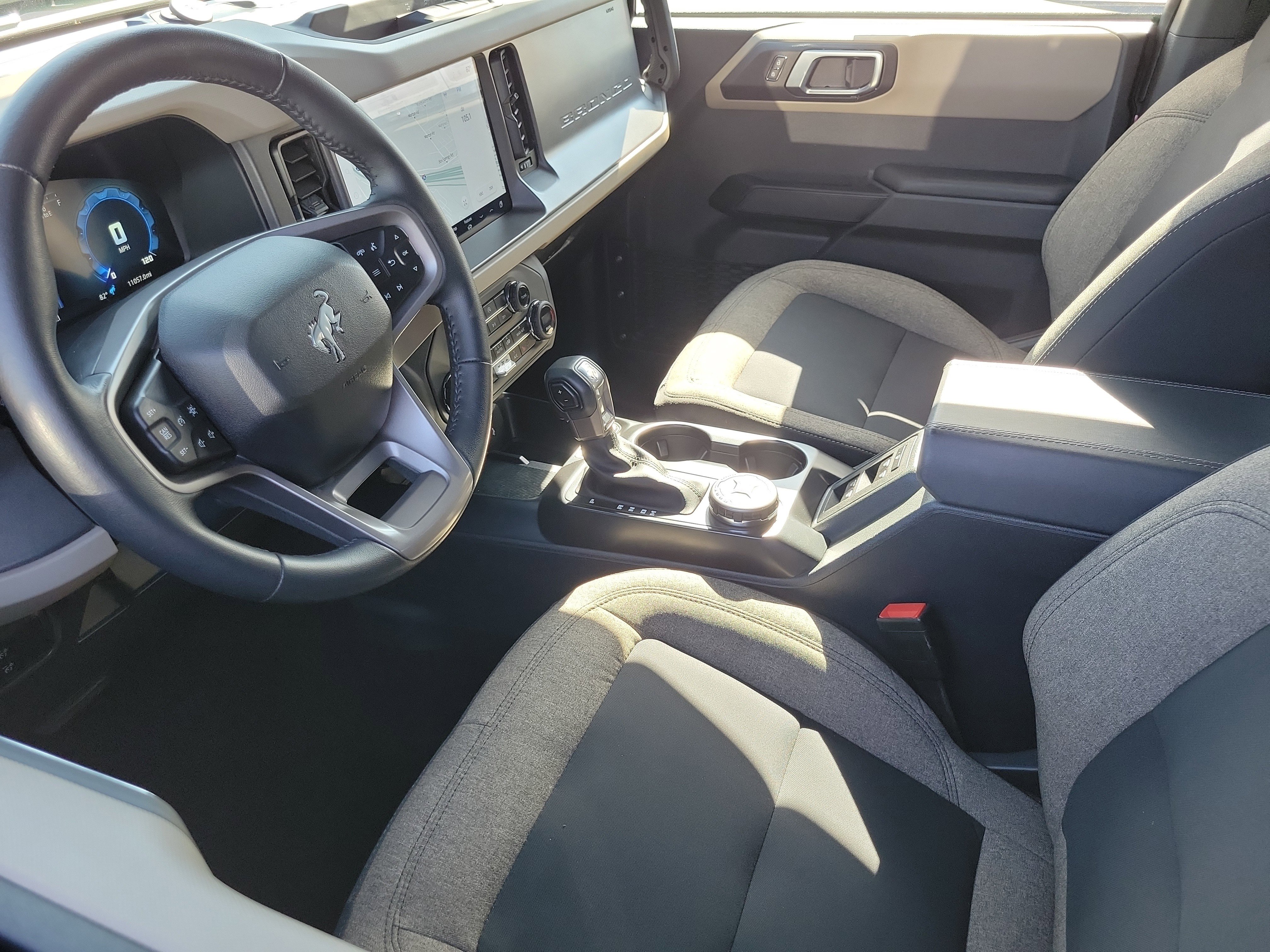 Certified 2025 Ford Bronco Big Bend AWD/4WD image 3