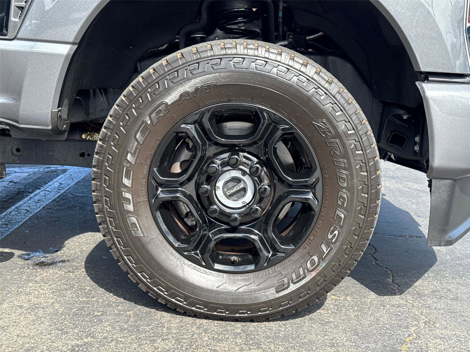 Certified 2025 Ford F250 XL w/ STX Appearance Package AWD/4WD image 6