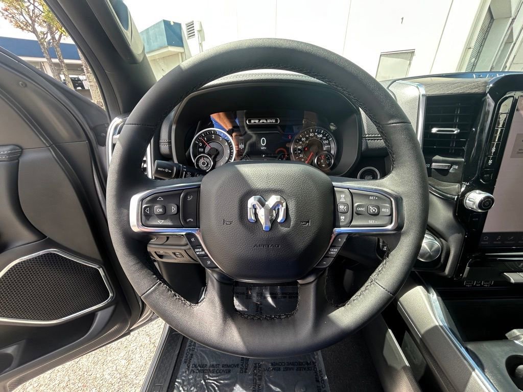 Used 2025 RAM 1500 Laramie AWD/4WD image 59