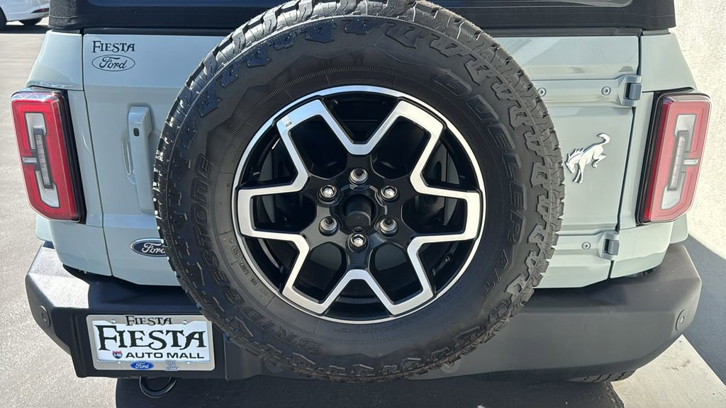 Certified 2023 Ford Bronco Outer Banks AWD/4WD image 8