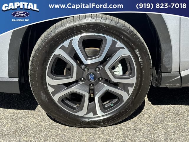 Used 2023 Subaru Ascent Limited w/ Technology Package AWD/4WD image 13