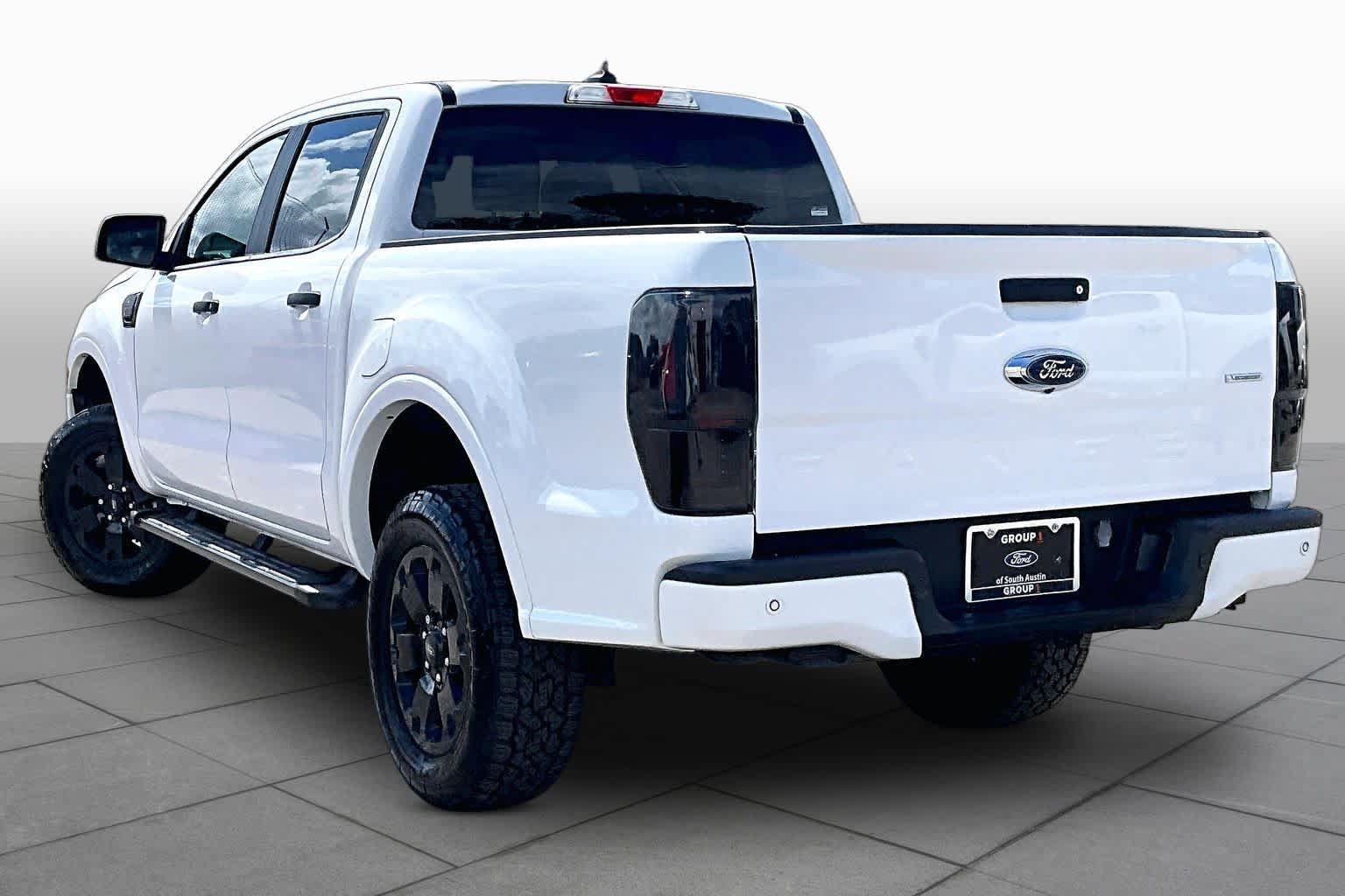 Certified 2019 Ford Ranger XLT w/ Black Appearance Package RWD image 6