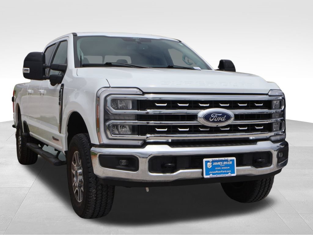 Certified 2024 Ford F250 Lariat w/ FX4 Off-Road Package AWD/4WD image 10