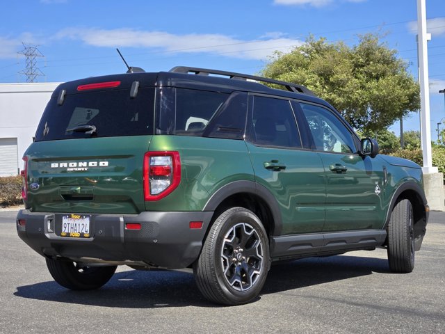 Certified 2025 Ford Bronco Sport Outer Banks w/ Outer Banks Tech Package+ AWD/4WD image 4