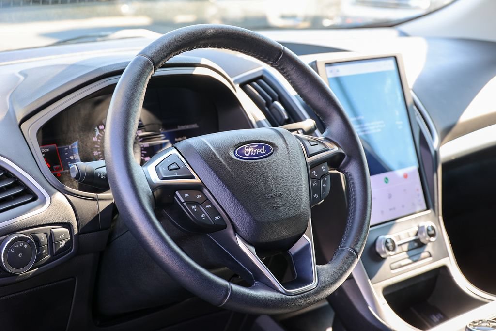 Certified 2022 Ford Edge SEL w/ Convenience Package AWD/4WD image 25
