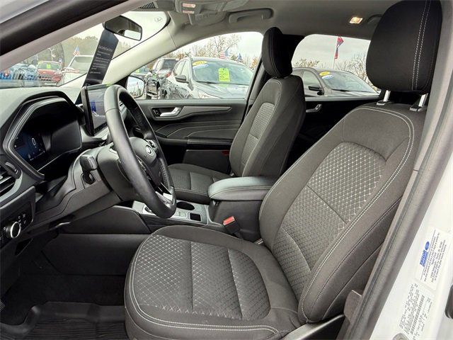 Certified 2023 Ford Escape Active w/ Tech Pack #2 image 6
