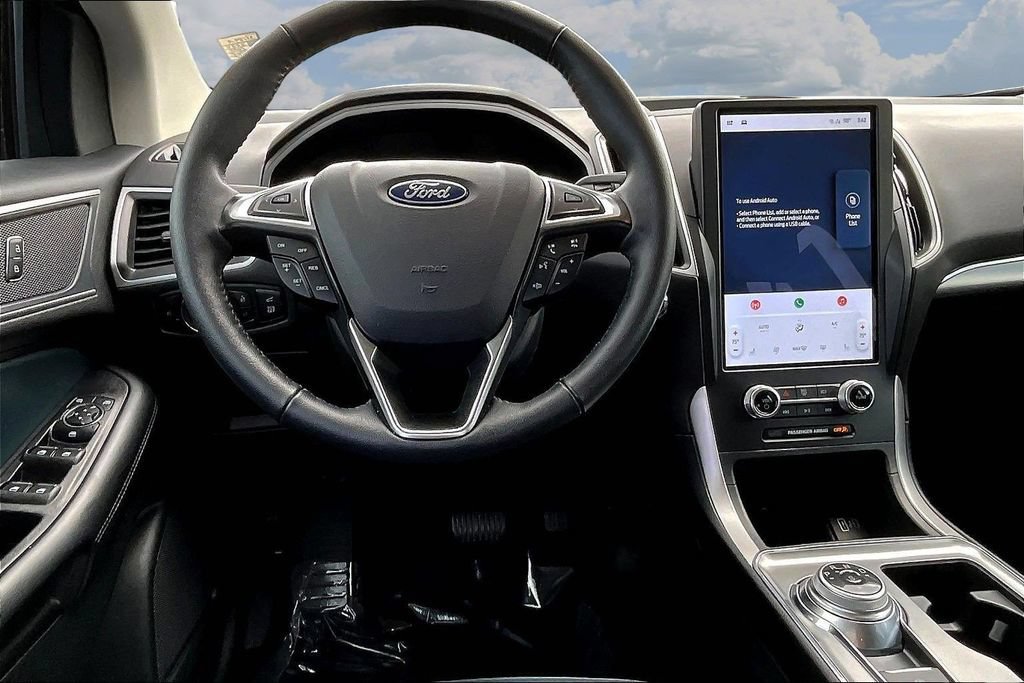 Certified 2024 Ford Edge SEL w/ Sport Appearance Package AWD/4WD image 10
