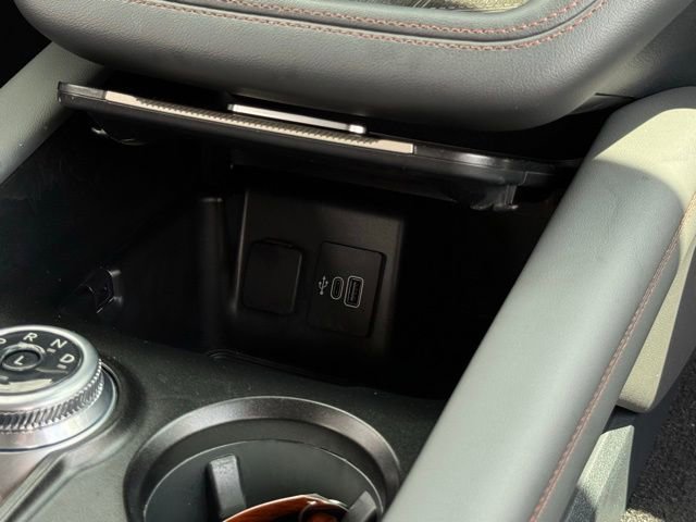 Certified 2025 Ford Explorer Active AWD/4WD image 31