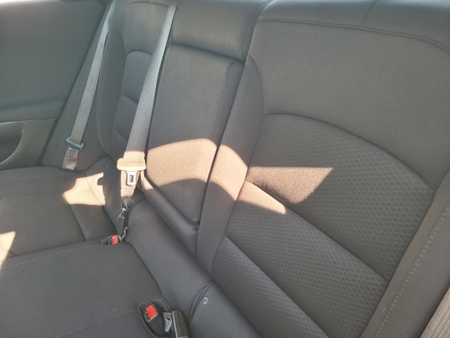 Used 2025 Chevrolet Malibu LT FWD image 15