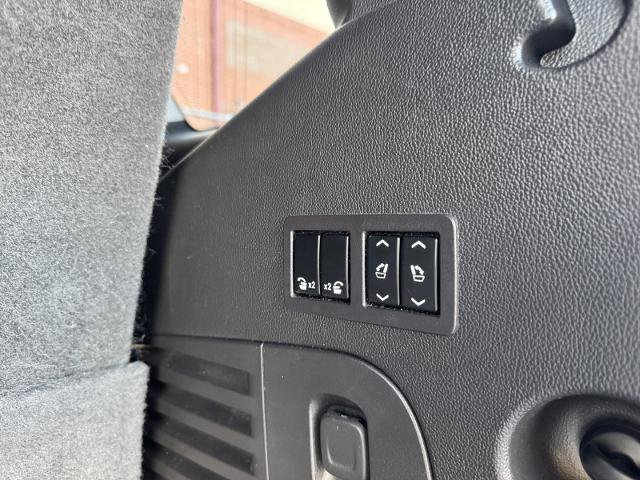 Used 2018 GMC Yukon SLT w/ HD Trailering Package RWD image 16