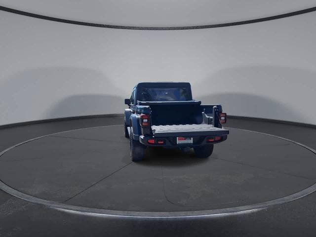 Used 2025 Jeep Gladiator Mojave w/ Convenience Group AWD/4WD image 7