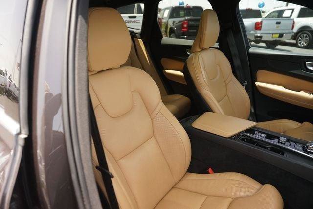 Used 2022 Volvo XC60 T8 Inscription w/ Advanced Package AWD/4WD image 20