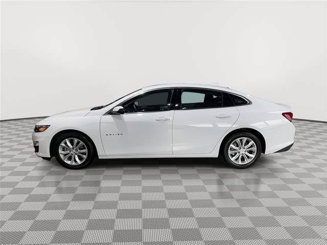 Used 2024 Chevrolet Malibu LT FWD image 2