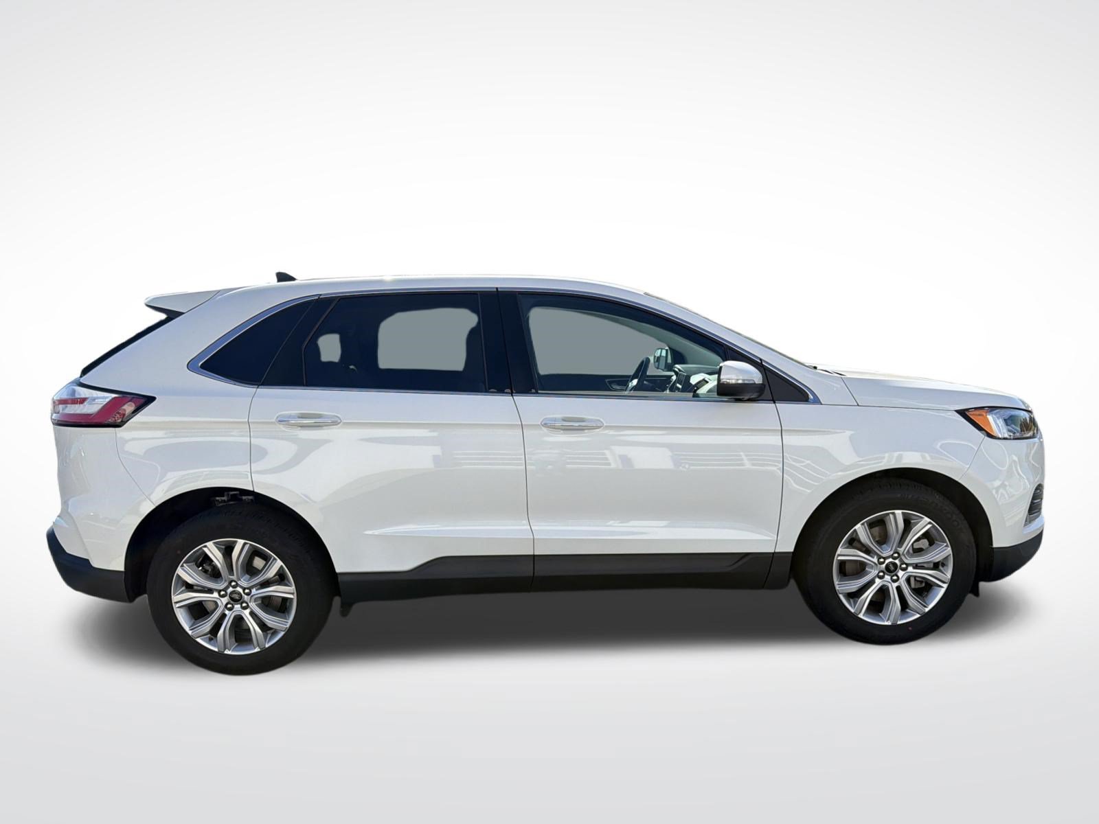 Certified 2023 Ford Edge Titanium w/ Equipment Group 301A AWD/4WD image 7