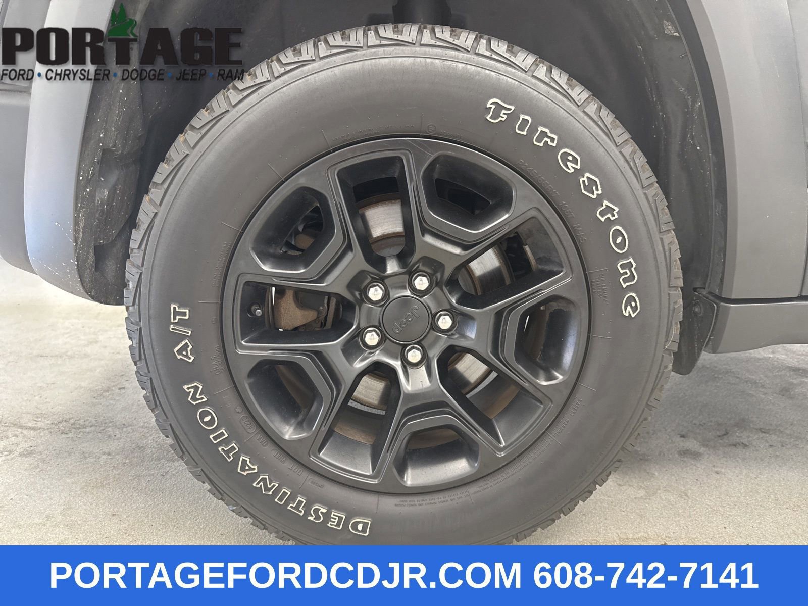 Used 2020 Jeep Cherokee Trailhawk w/ Trailer Tow Group image 47