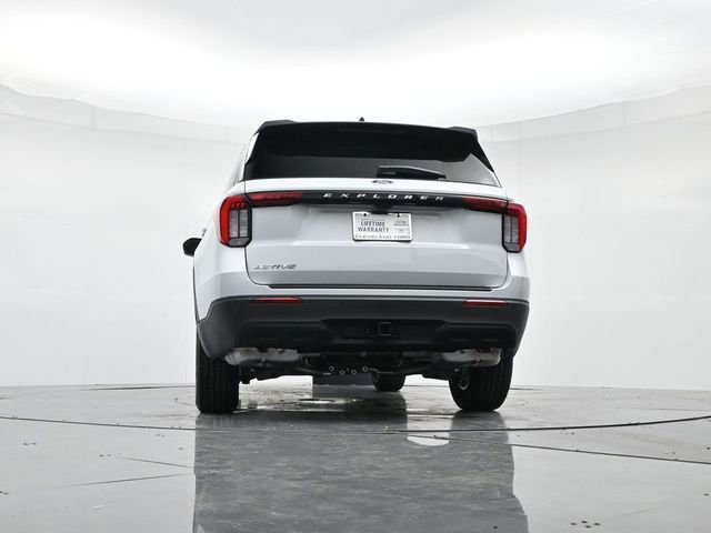 Certified 2026 Ford Explorer Active image 39