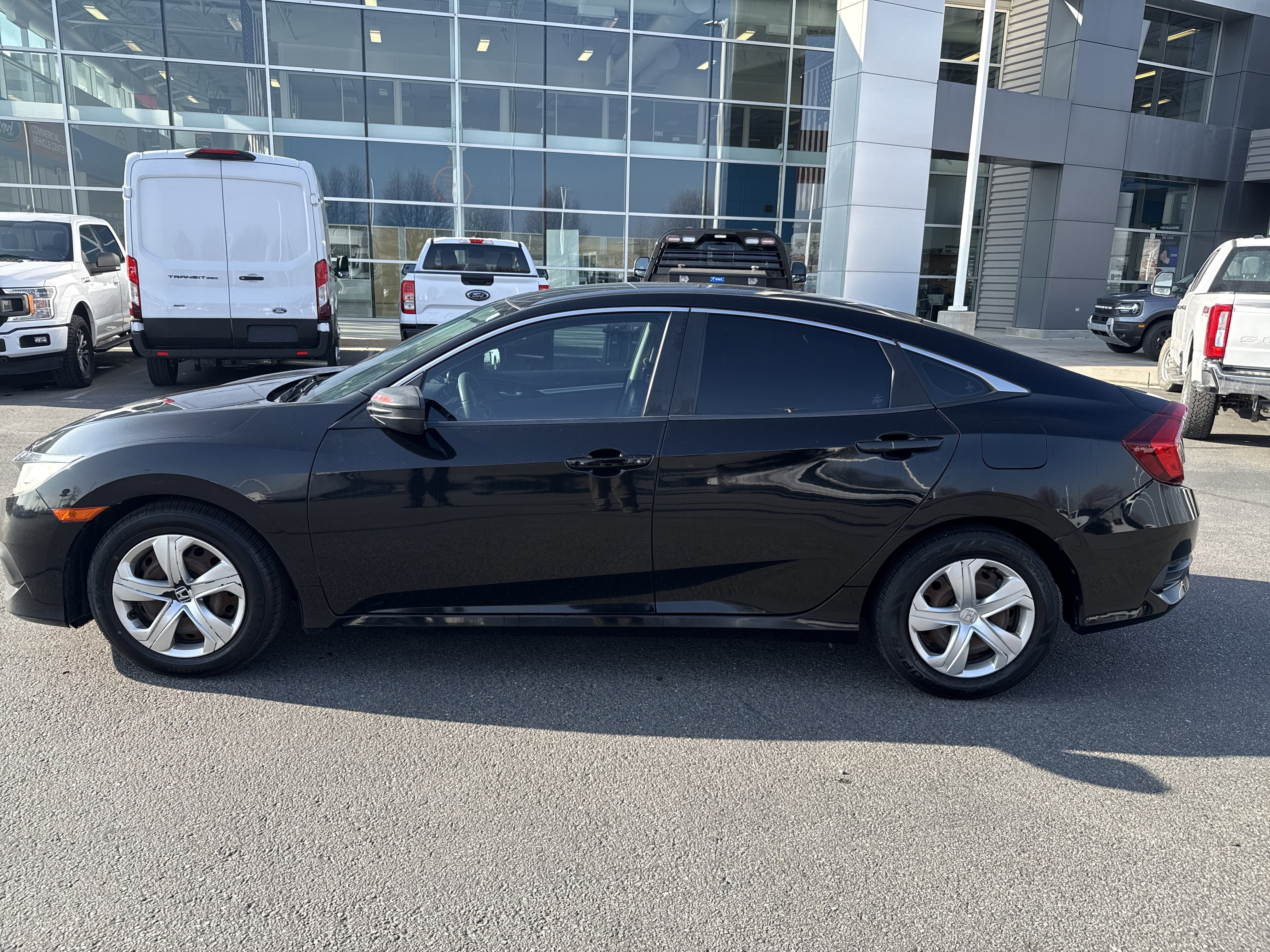 Used 2017 Honda Civic LX image 2