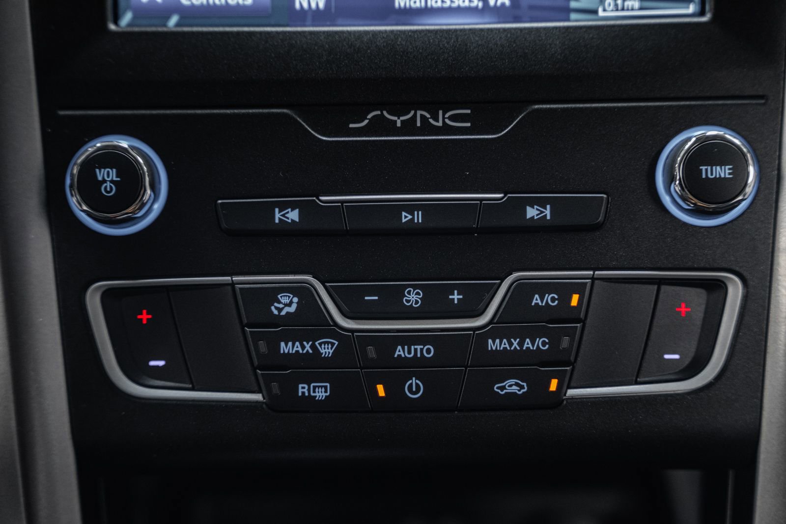 Certified 2020 Ford Fusion SE FWD image 21