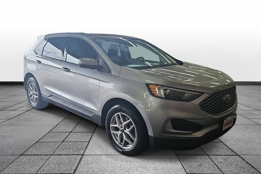 Certified 2023 Ford Edge SEL AWD/4WD image 3