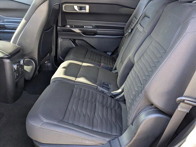Certified 2020 Ford Explorer XLT image 17