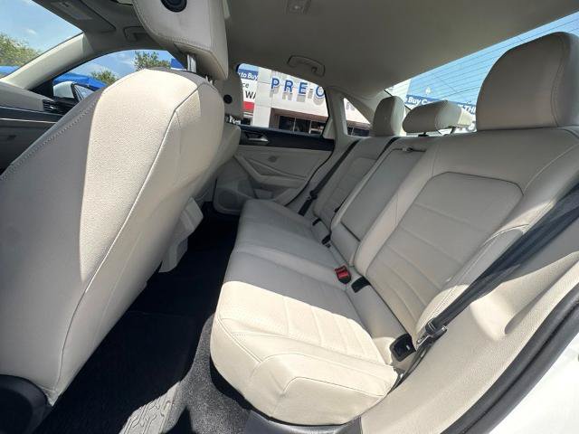 Used 2023 Volkswagen Jetta SE FWD image 19