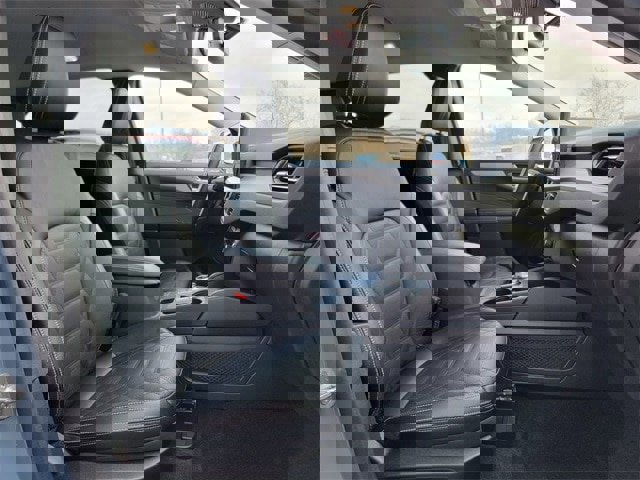 Certified 2023 Ford Escape Platinum w/ Premium Technology Package image 23