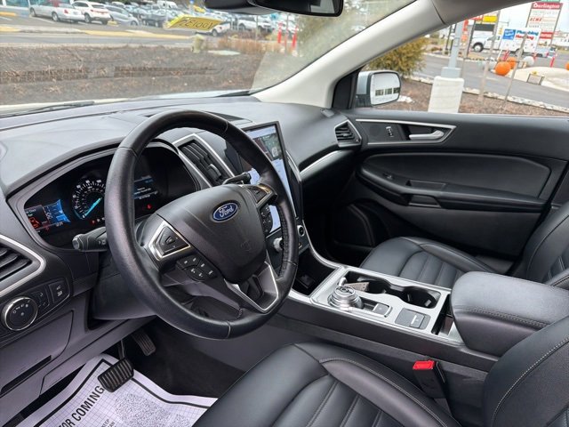 Certified 2022 Ford Edge SEL w/ Convenience Package image 15