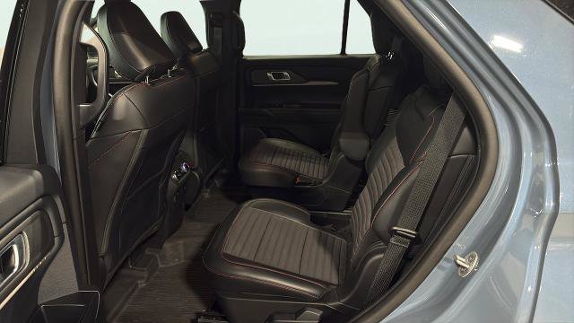 Certified 2025 Ford Explorer ST-Line AWD/4WD image 24