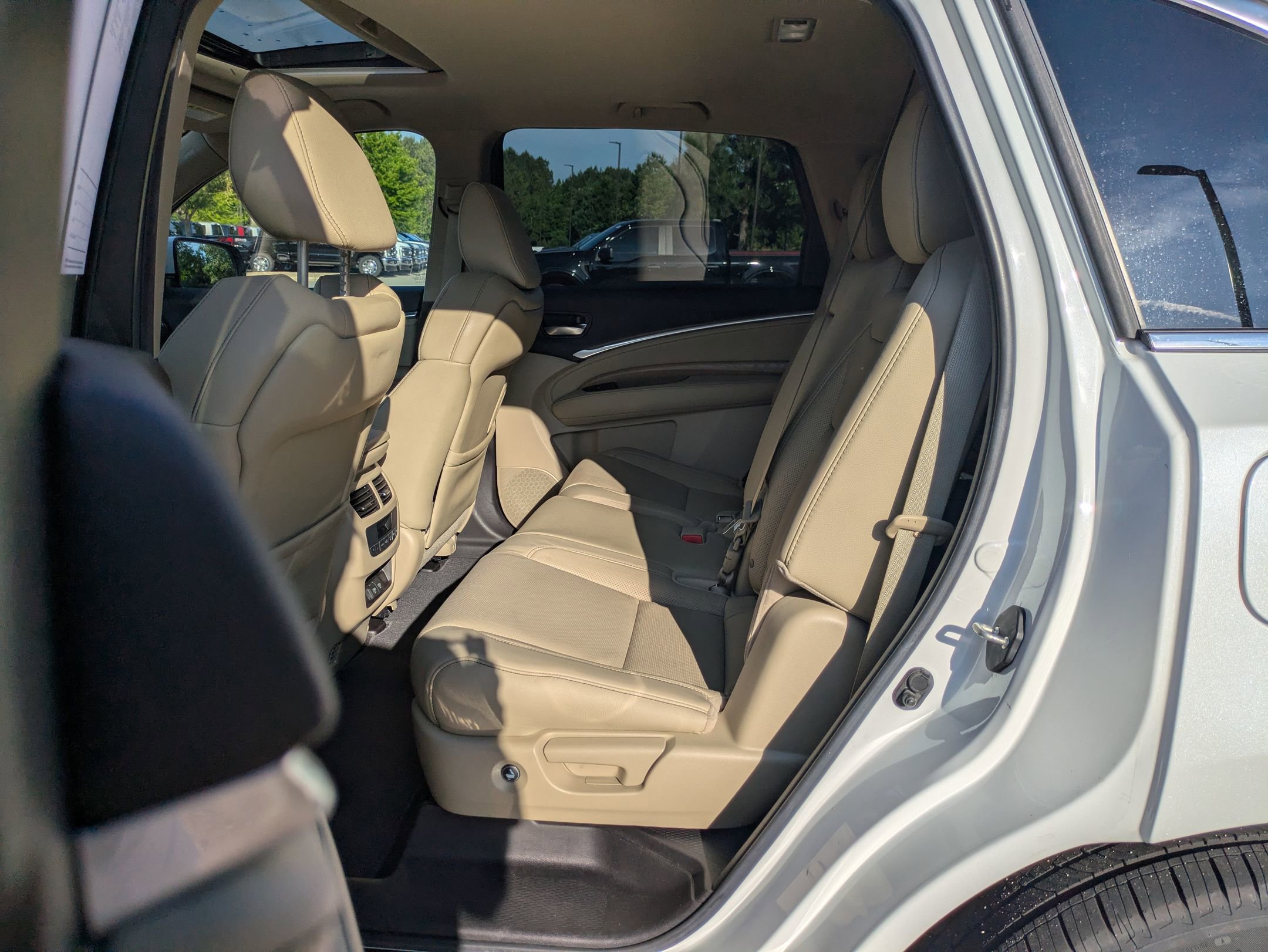 Used 2020 Acura MDX SH-AWD w/ Technology Package image 31