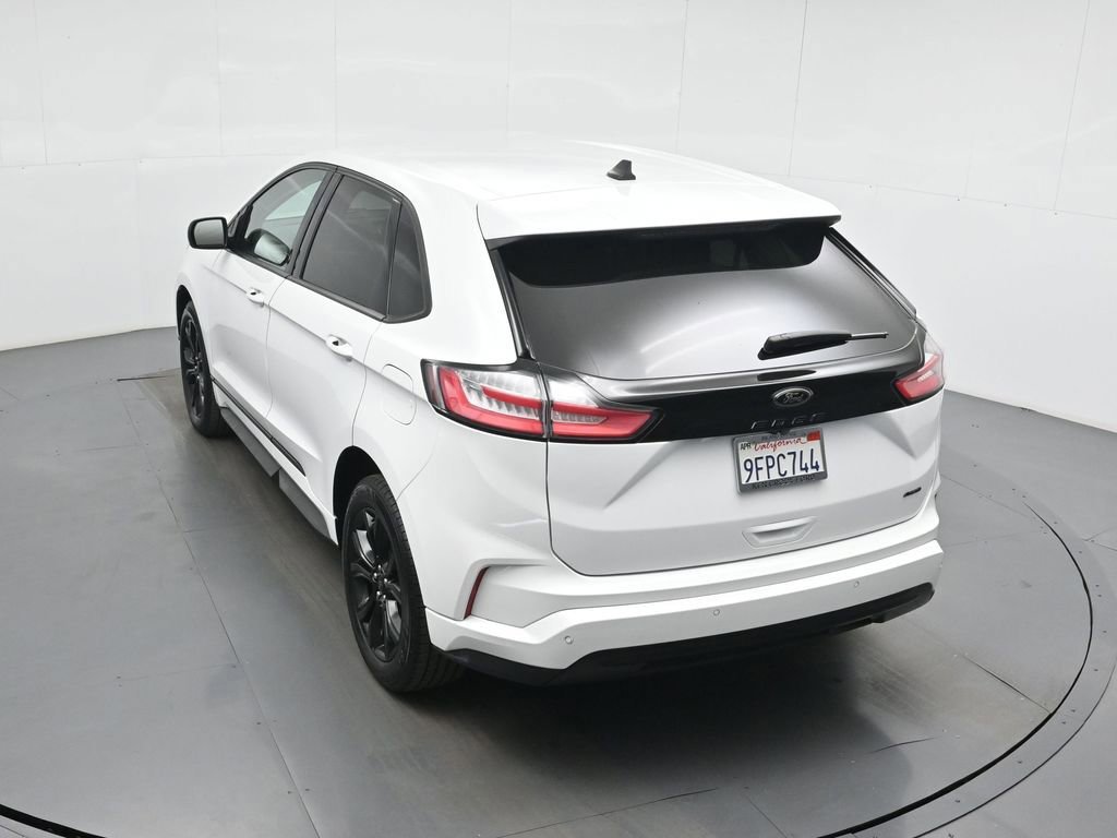 Certified 2023 Ford Edge SE w/ Black Appearance Package image 20