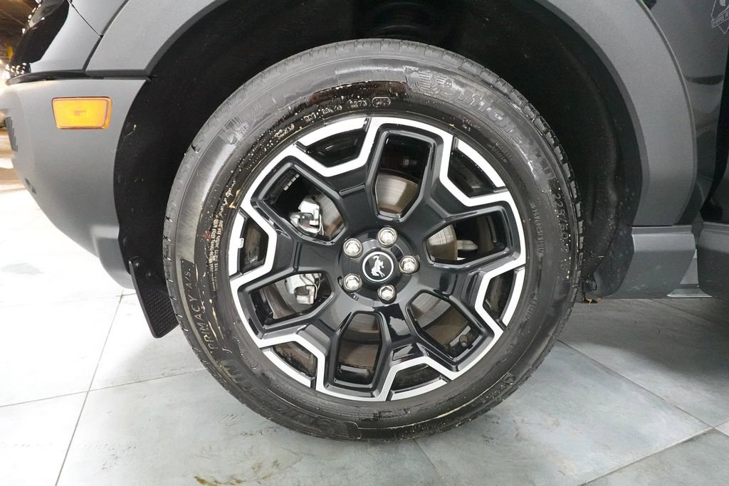 Certified 2025 Ford Bronco Sport Outer Banks w/ Outer Banks Tech Package+ AWD/4WD image 36