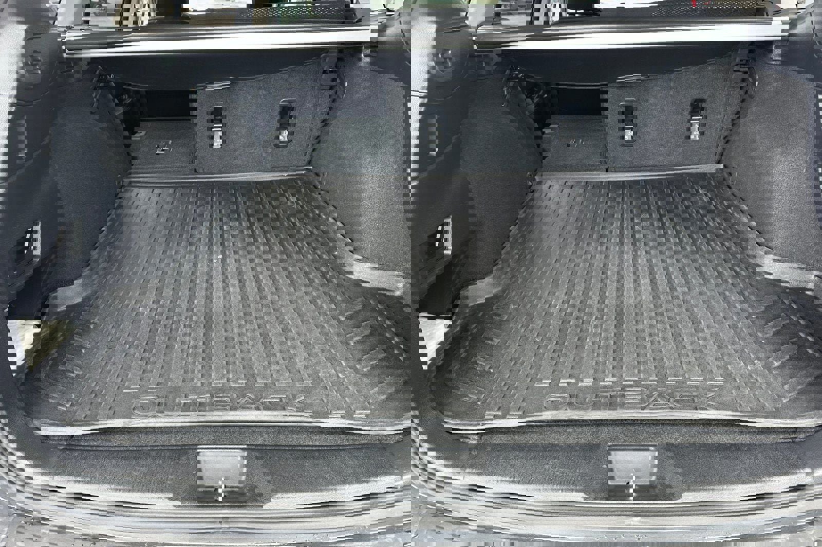 Used 2018 Subaru Outback 2.5i AWD/4WD image 16