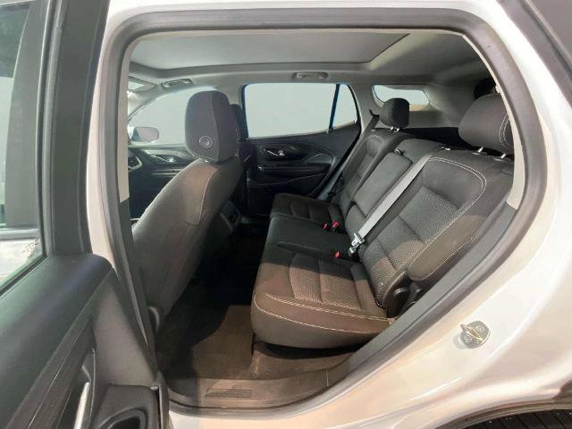 Used 2022 GMC Terrain SLE w/ Driver Convenience Package AWD/4WD image 17