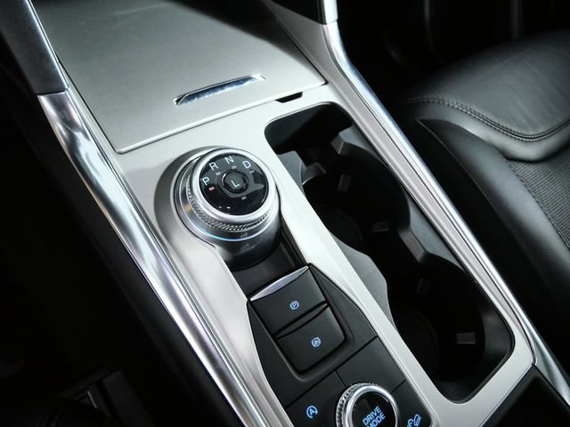 Certified 2023 Ford Explorer Platinum w/ Technology Package AWD/4WD image 22