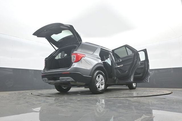 Certified 2022 Ford Explorer XLT w/ Equipment Group 202A image 39