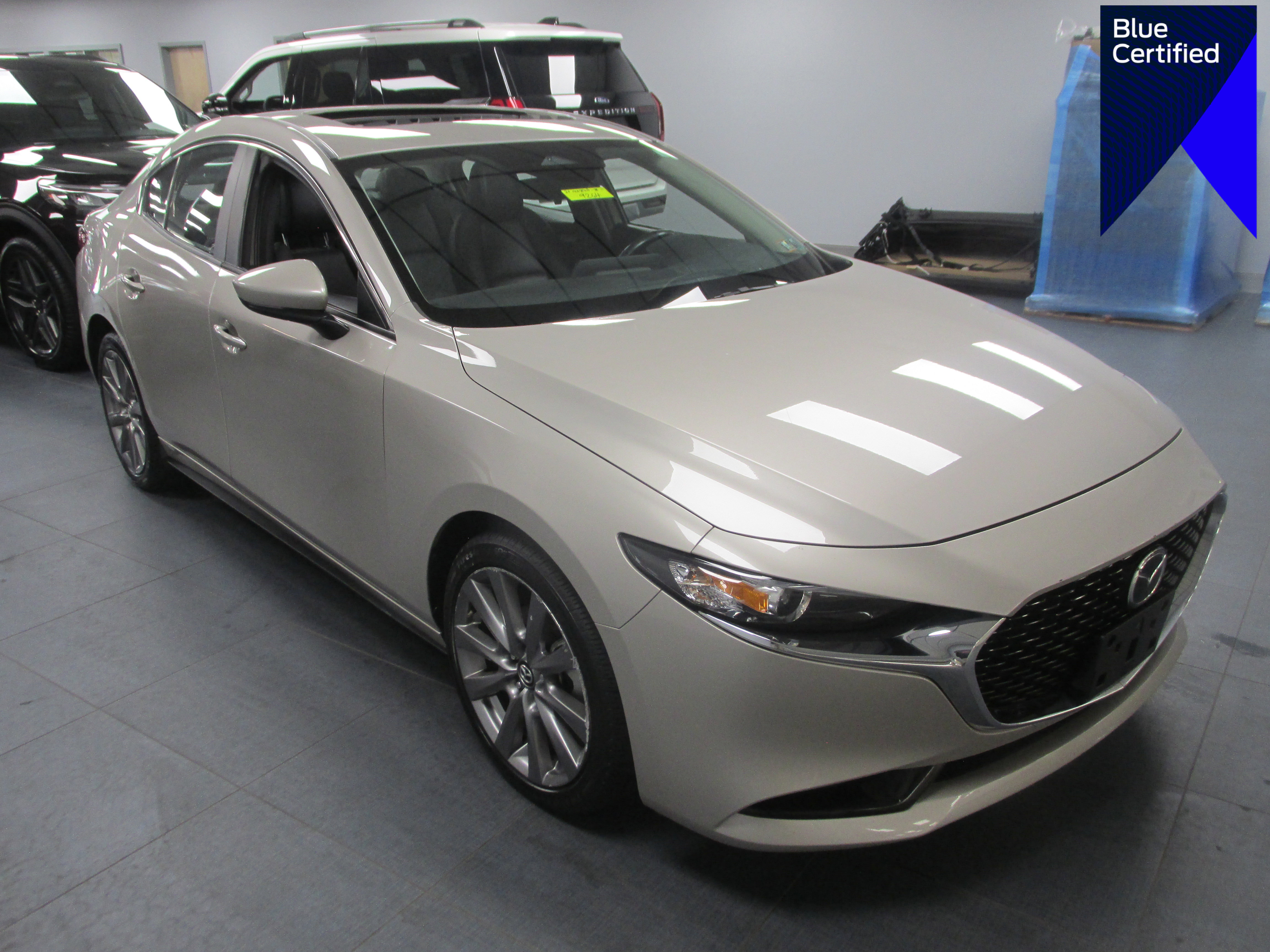 Used 2024 MAZDA MAZDA3 s image 1