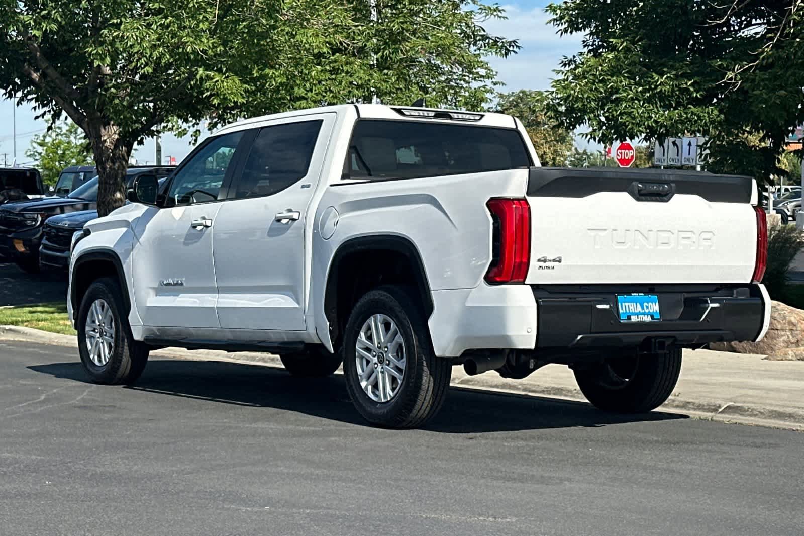 Used 2024 Toyota Tundra SR5 w/ SR5 Premium Package AWD/4WD image 6