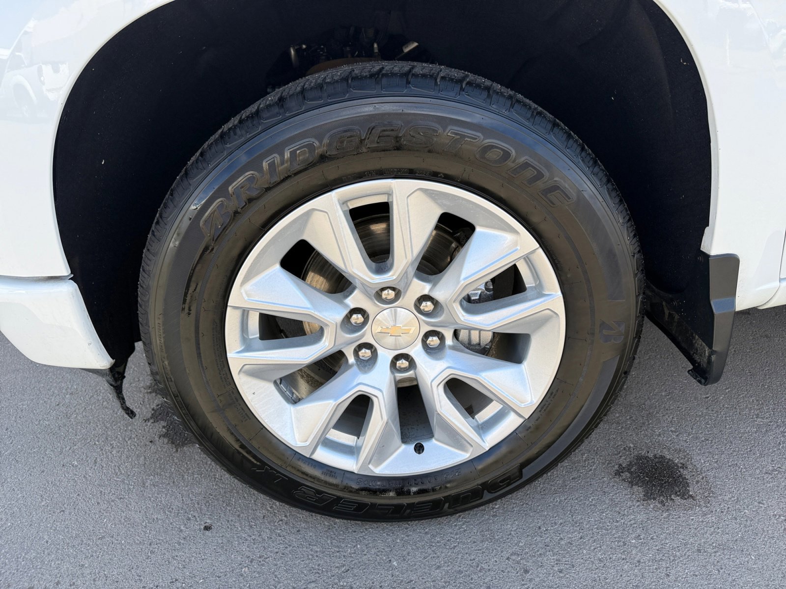 Used 2023 Chevrolet Silverado 1500 Custom image 11