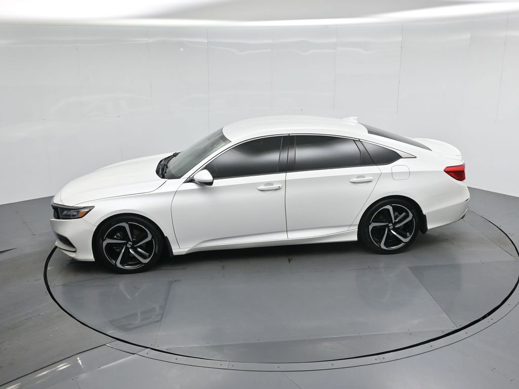 Used 2018 Honda Accord Sport image 41