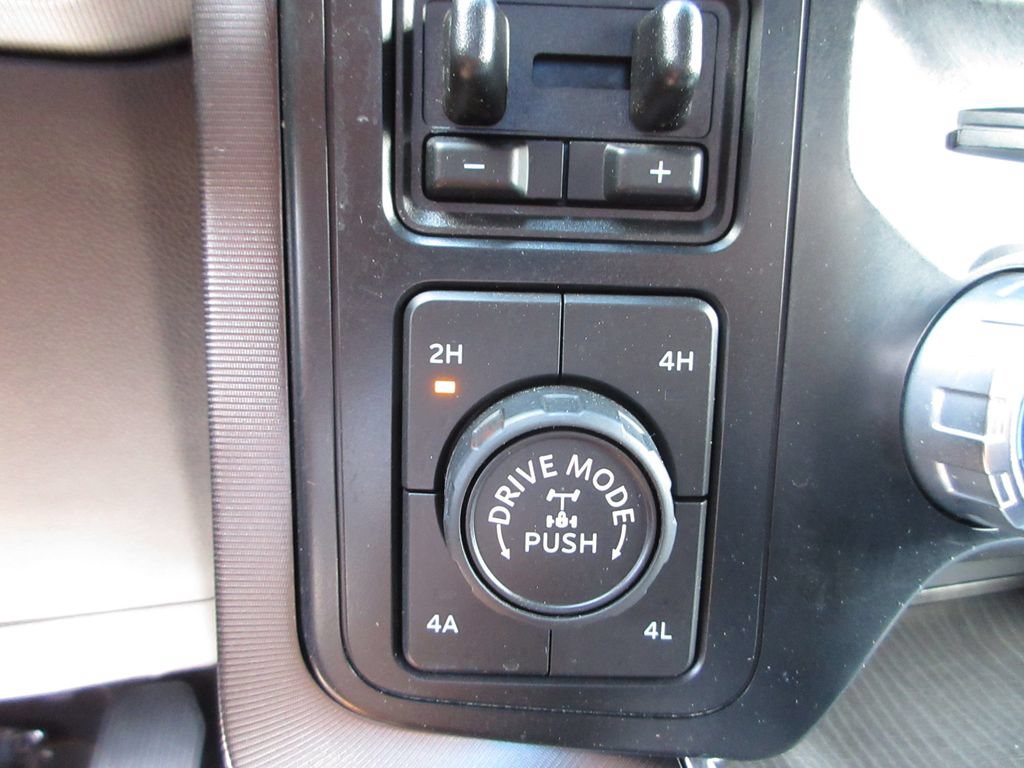 Certified 2023 Ford F150 Platinum w/ Equipment Group 701A High AWD/4WD image 19