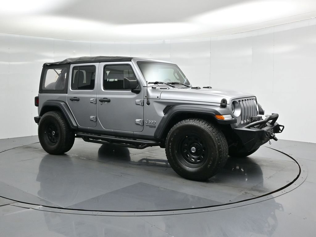 Used 2018 Jeep Wrangler Unlimited Sport image 3