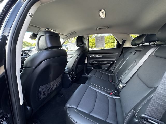 Used 2024 Genesis GV70 2.5T AWD/4WD image 18