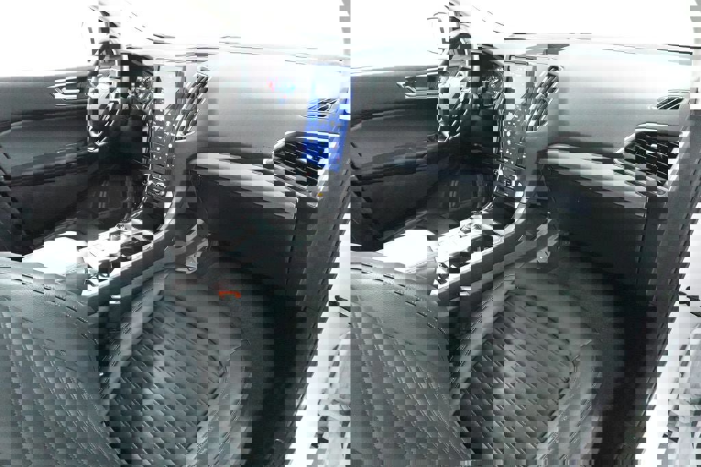 Certified 2022 Ford Edge SEL w/ Convenience Package AWD/4WD image 32