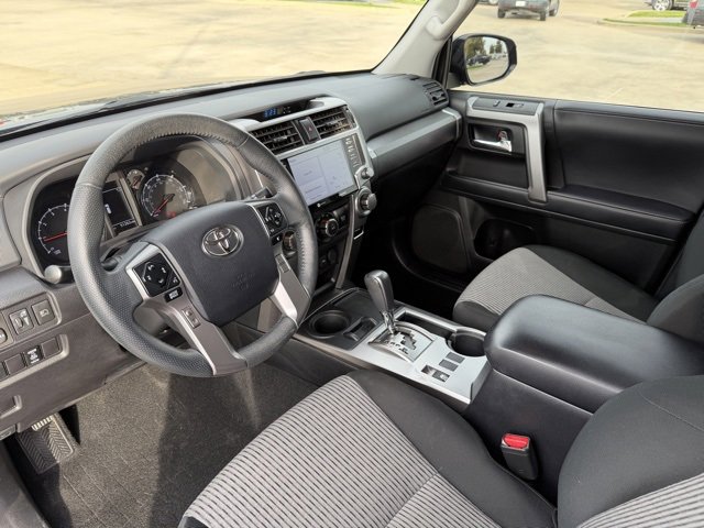Used 2021 Toyota 4Runner SR5 image 11