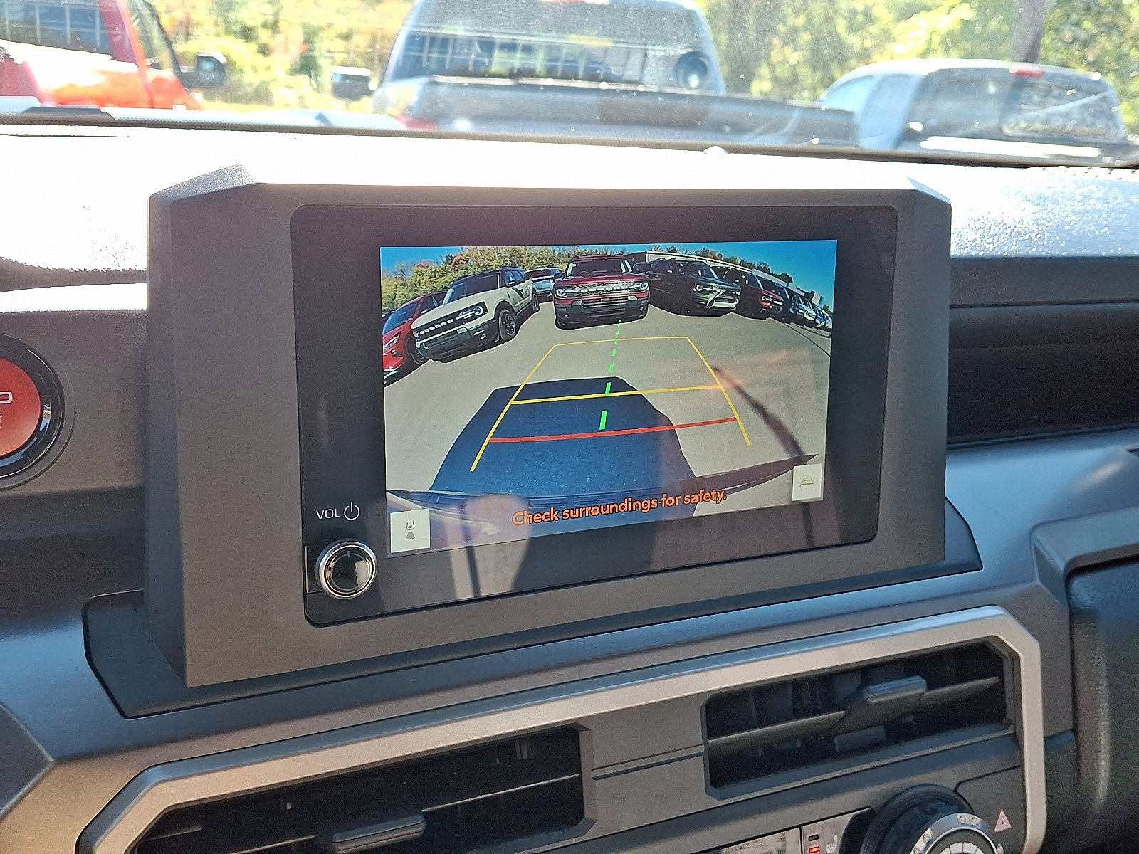 Used 2025 Toyota Tacoma TRD Sport image 24